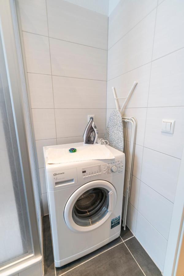 Rr - Chic Apartment 33Qm - Parking - Washer Magdeburg Eksteriør billede